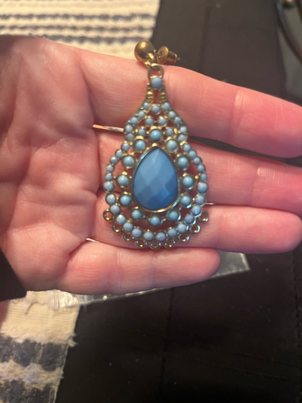 NWOT Ladies Fashion Teardrop Earrings with Light Blue Gemstones - Picture 3 of 8